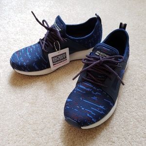 New 6.5 Skechers bob sport shoe